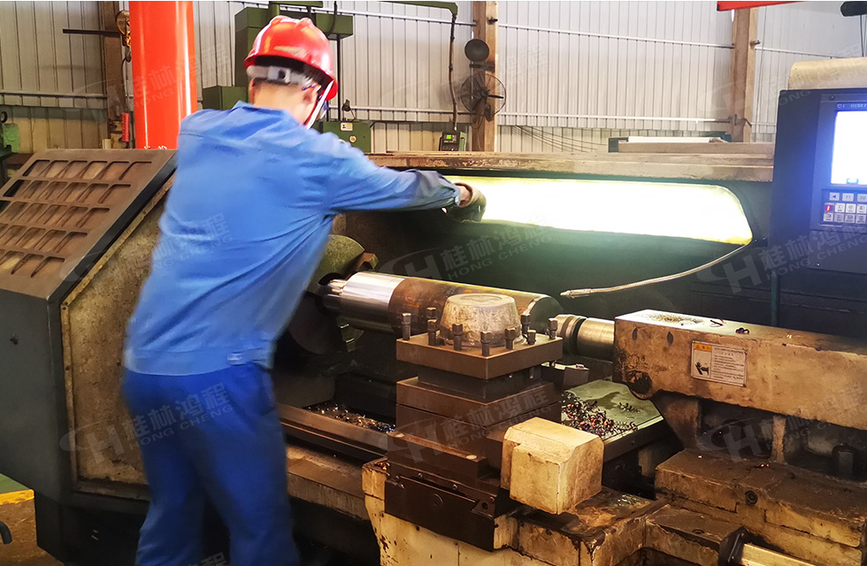 揚(yáng)技能長劍，造鴻程精品|2022年臨桂區(qū)職工勞動(dòng)技能競賽在桂林鴻程舉辦